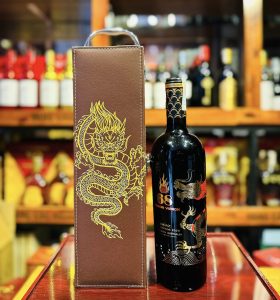 Rượu vang giả rẻ 68 Dragon Version Shiraz