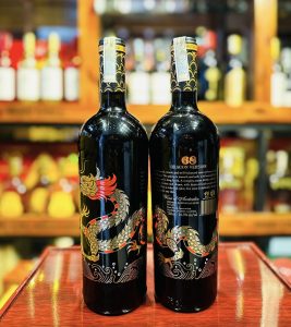 Rượu vang giả rẻ 68 Dragon Version Shiraz