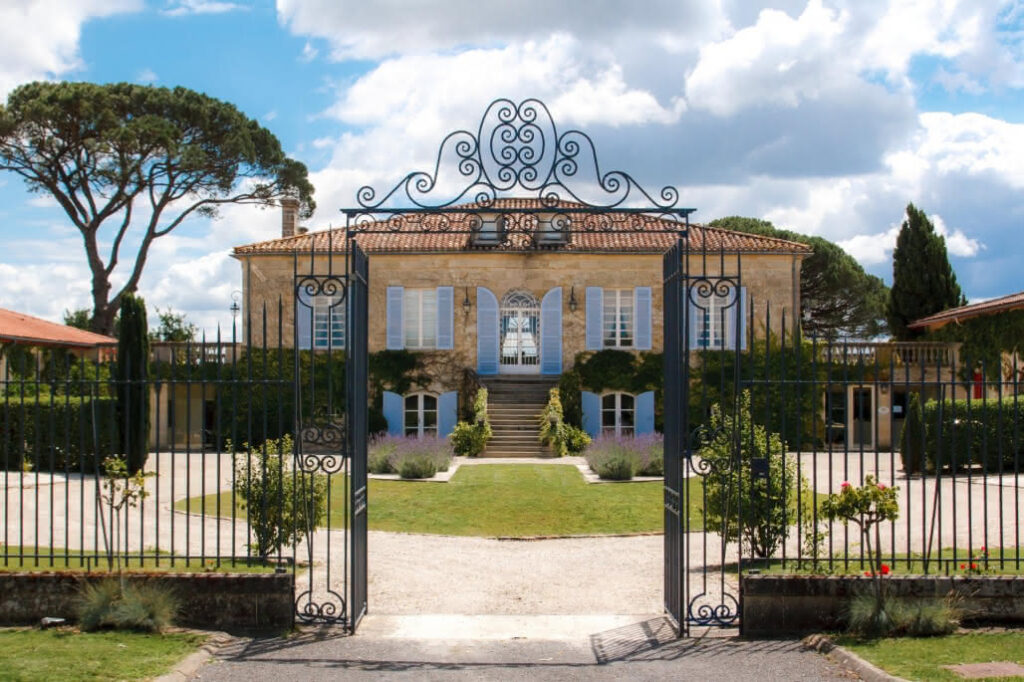 diecc82cc80n-trang-chacc82teau-de-camensac-1024x682-2 Điền trang Château de Camensac