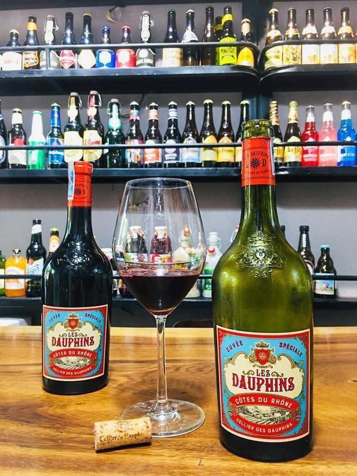 Vang Les Dauphins