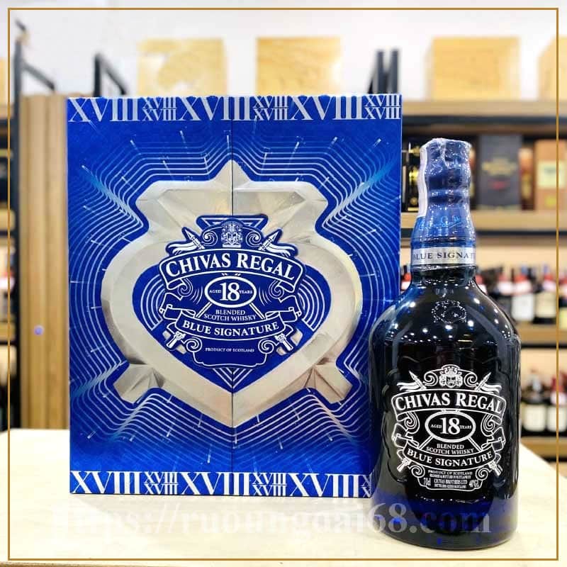 Chivas 18 Blue Hộp Quà Tết 2024 Chivas 18 Blue Hộp Quà Tết 2024