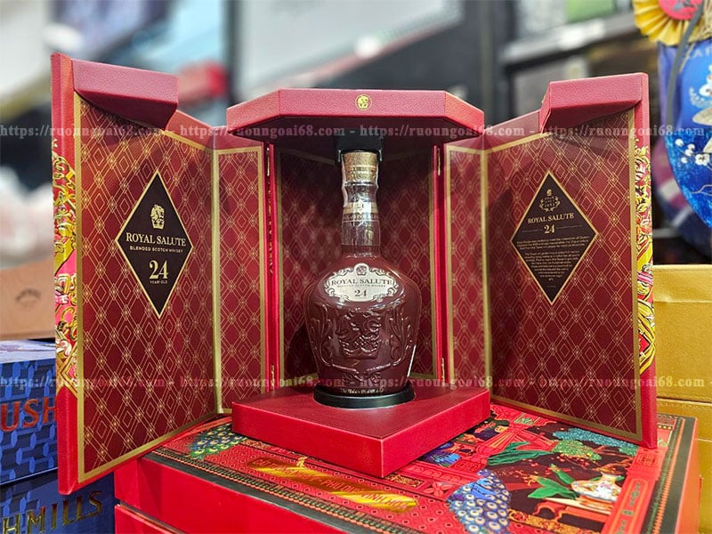 Chivas 24 hộp quà tết 2024