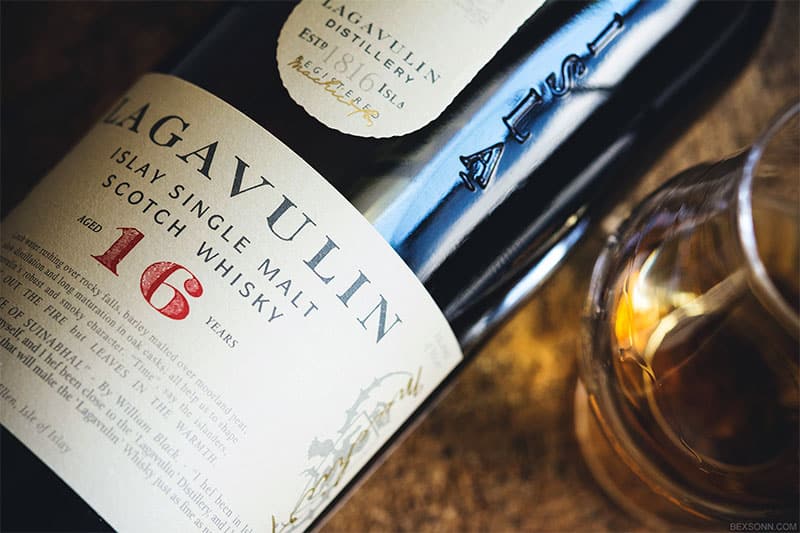 Rượu Lagavulin 16 năm