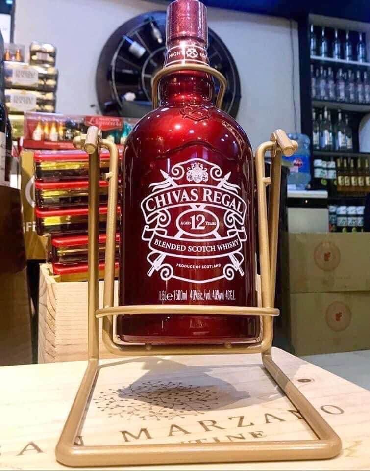 Rượu Chivas 12 năm 1.5L đỏ có giá