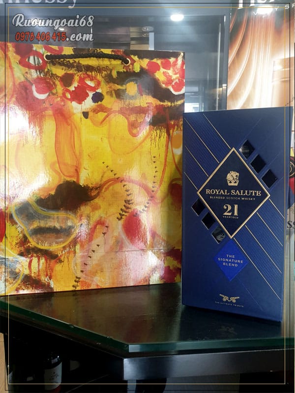 Rượu Chivas 21 Năm - Thương Hiệu Đẳng Cấp Rượu Chivas 21 Năm quà tặng đối tác