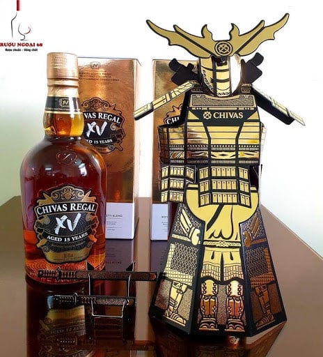 Rượu Chivas XV Samurai