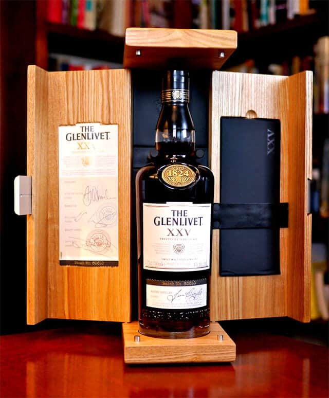Rượu Glenlivet 25 Năm