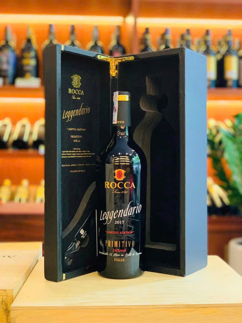 Vang Ý Rocca Leggendario Limited Edition 16% - Ảnh 2